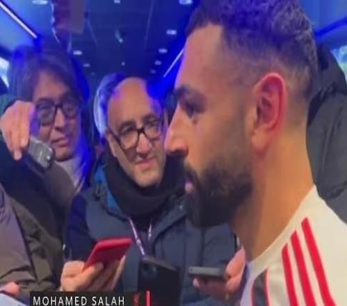 邮报跟队：萨拉赫再次通过媒体施压，他希望斯洛特下课