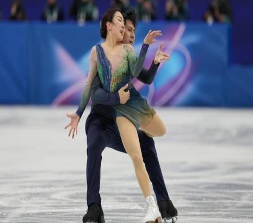 隋文静/韩聪“燃尽自己”，近20年彼此支撑留下一生友谊