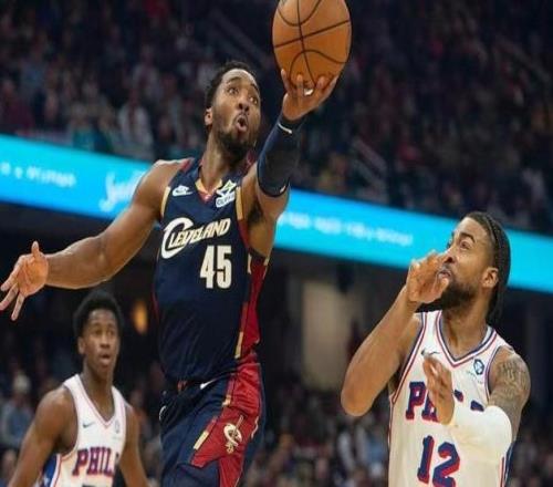 NBA米切尔46分骑士击败76人升至东部第四