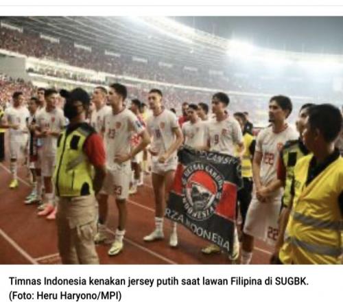 为何在主场身穿客场白色球衣印尼主帅：天热，白色比红色更合适