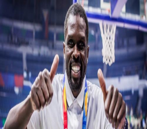 人物志全国没一座篮球馆又如何鲁尔邓照样带领南苏丹走向奥运
