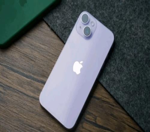 iPhone15系列等升级iOS18后问题频发：电量下降竟然出现卡顿