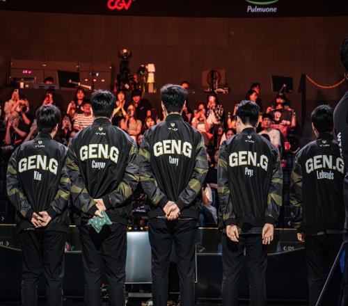 LoLesports官推提问：GEN目前小局18连胜，他们能达成常规赛不败么