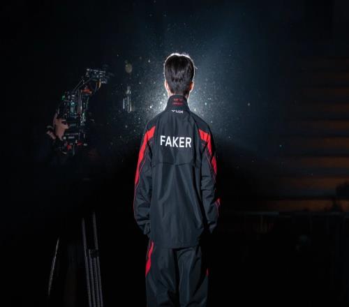 Faker：今年夏季赛又是很曲折，应该会是一个有趣的赛季！