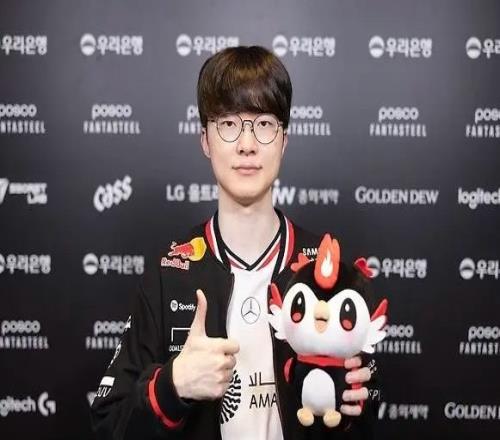 Faker：从和GEN比赛中获得信心，经历国际大赛团队磨合不断变好