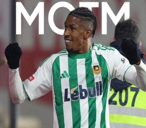 那个搞砸穆里尼奥首秀的巴西边锋，是本菲卡冬窗补强对象，不便宜