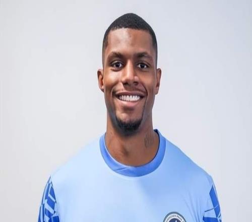 起飞！周定洋接近深圳新鹏城：中前场4人身价570万欧太豪华