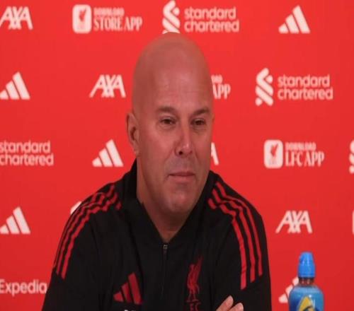 斯洛特：争冠等半程过后再看吧我们不会把若塔去世当作借口