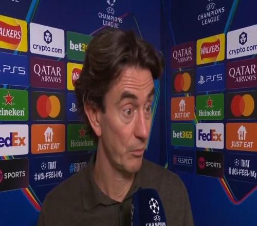 弗兰克：范德芬可能进了赛季最佳进球，就像梅西变成了中后卫