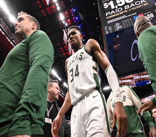 字母哥解释删除大量社媒原因：与交易流言无关放话要冲破障碍