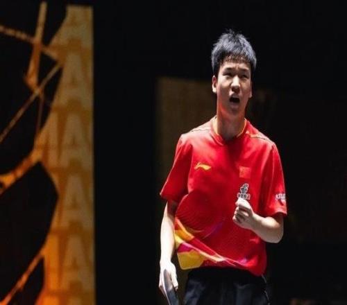 向鹏4-3战胜雨果-卡尔德拉诺，晋级中国大满贯男单四强