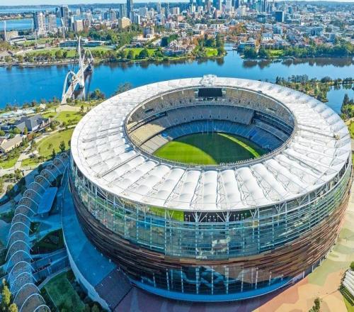 意甲官方：因亚足联增设苛刻条件，米兰vs科莫的海外赛取消