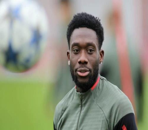 孔帕尼：阿方索一定会强势回归，很高兴他能为本赛季提供帮助