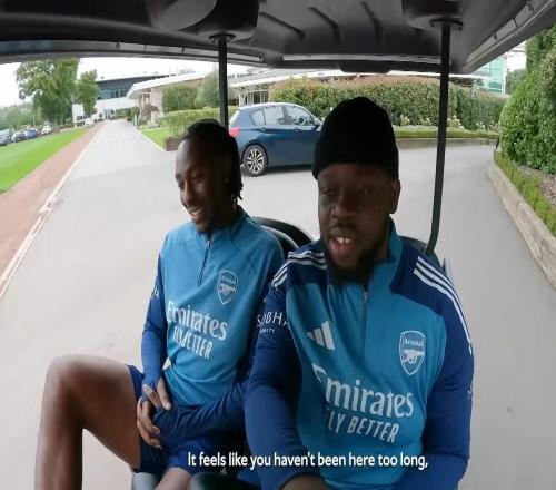 埃泽：完成欧冠首秀真是特别的时刻，我想赢下那座奖杯