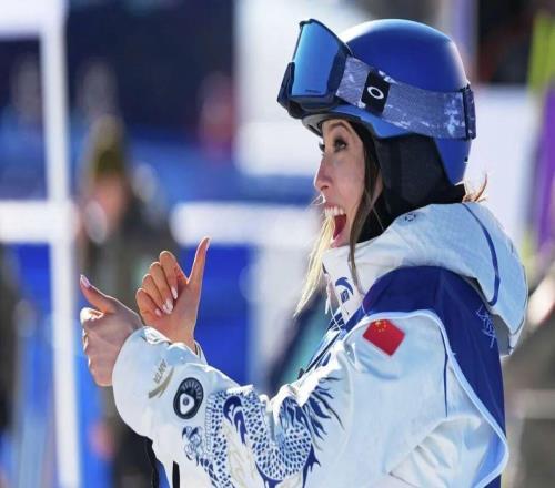 时隔22年“重返”冬奥的李宁，与老对手安踏上演了怎样的恩怨情仇？ | 一生之敌系列