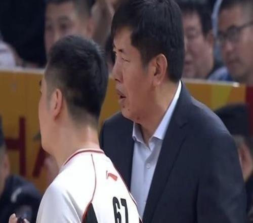 CBA最新排名：北京青岛3连胜争第1新疆山西强势反弹浙江0胜3负