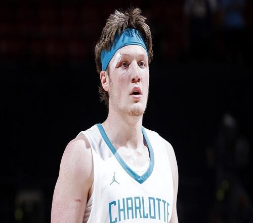 周最佳球员出炉，NBA神级纪录诞生！卢卡伤情更新，SGA签约卡戴珊