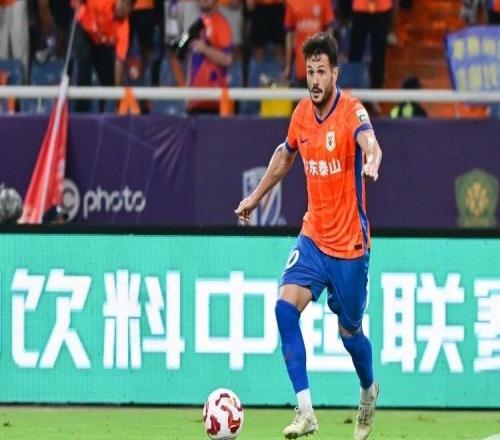 卡扎伊什维利又失点！3场2次失点，射手榜2球领先，金靴仍有悬念