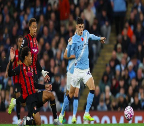 31！超级射手双响10轮13球12.1亿战舰掀翻大黑马5轮4胜重返前二