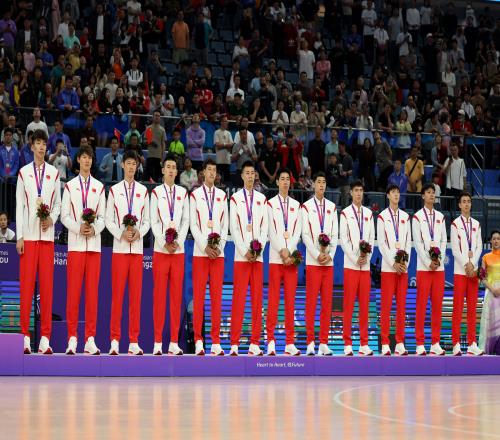 中国男篮冲击洛杉矶奥运难度极大但“有机会”赶上布里斯班奥运