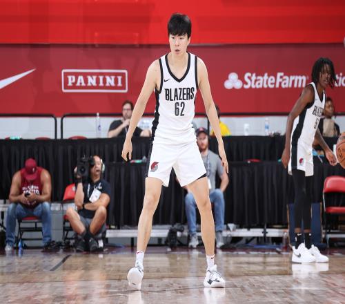 王健：去年夏联李贤重表现还不如崔永熙这样逐梦NBA基本不可能
