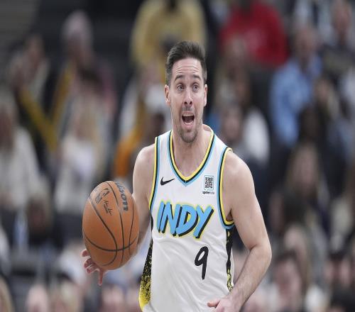 这奇兵太奇了麦康纳总决赛替补送出至少5助5断NBA历史第一人