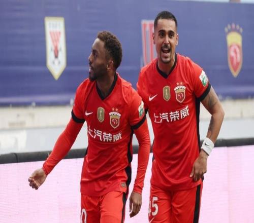 上海海港首发出炉！穆帅轮换5人，蒯纪闻李新翔先发，2外援缺阵