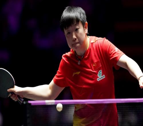 女乒全线告捷！孙颖莎3-1晋级，王曼昱收退赛大礼，陈幸同3-0横扫