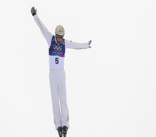 第四金！王心迪斩获自由式滑雪男子空中技巧金牌