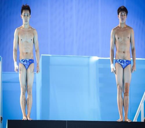 陕西队白钰鸣/杨昊摘得全运会男子双人10米跳台冠军