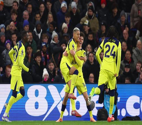 自阿里之后，阿奇格雷是热刺在英超进球最年轻的英格兰球员