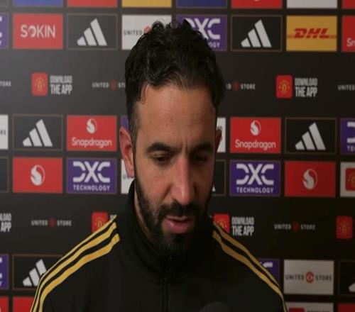 阿莫林：我对球队表现感到沮丧输球可以但多一人应踢得更好