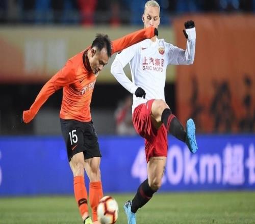 涉案130万,被判1年半中超名将踢假球，已考上北京某大学请求缓刑