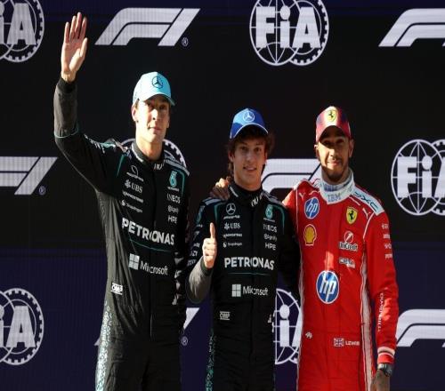 上赛道见证历史，19岁安东内利成为历史最年轻杆位得主