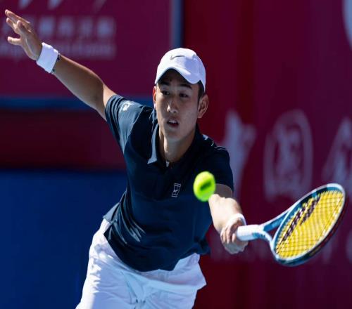 商竣程带伤不敌布勃利克，网友：“澳网可咋办？”