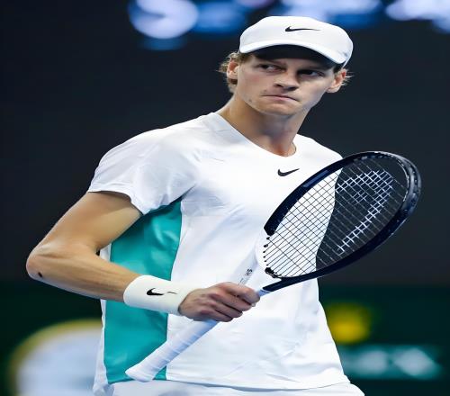 从 2023 年到现在，短短四年辛纳已完成硬地大师赛全夺冠伟业