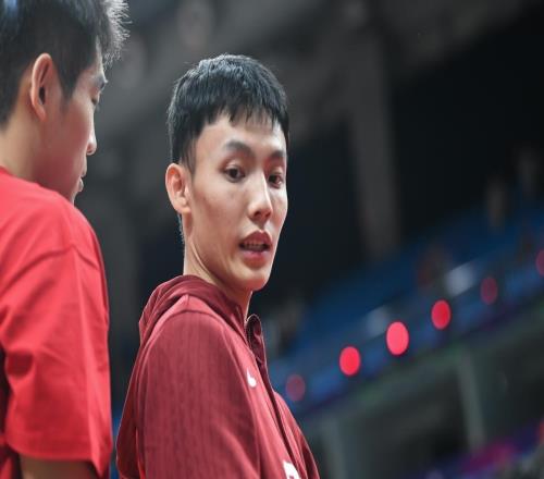 徐杰单节狂轰5记3分打爆合肥，郭士强遭声讨：打韩国用他早赢了