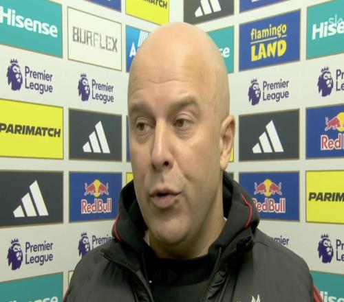 斯洛特谈萨拉赫替补：为了球队所需的阵容，我做出了这个决定