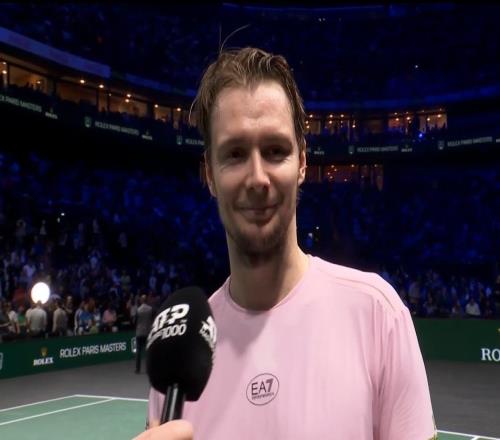 赛前撂狠话被狠狠打脸！布勃利克送多嘴男回家