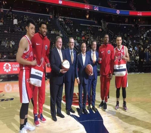 史无前例！CBA广州龙狮男篮，要去打3场NBA季前赛！