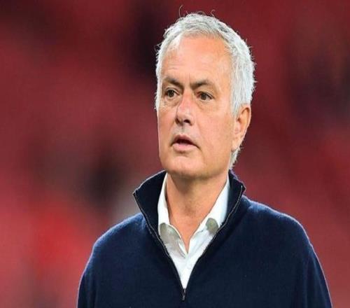 20！穆帅又率队完胜：本菲卡进葡杯16强，下周欧冠不拿3分=出局