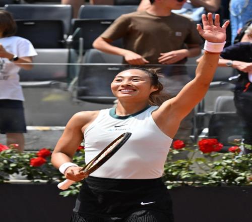 止住连败！郑钦文三杀前美网冠军，阳光双赛迎来开门红