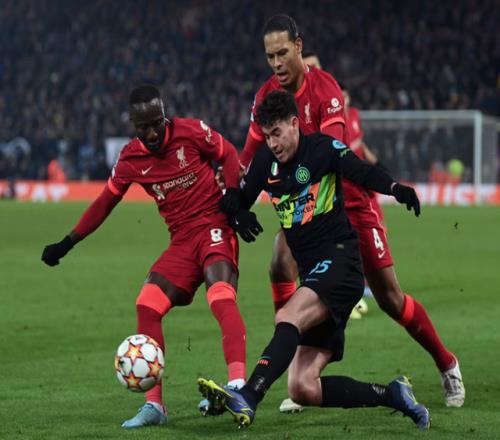 凌晨4点欧冠18亿对决！5大攻击手对飙：标王领衔萨拉赫出局