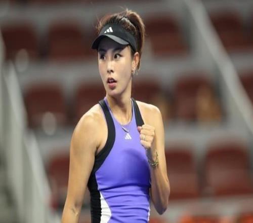 沈阳W35女单首轮：王蔷大比分0-1落后时退赛，无缘复出首胜