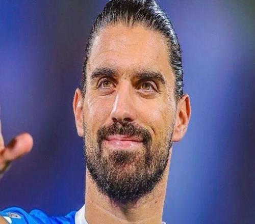 离开曼联后变得更好小麦：把锅甩给曼联太容易了，他们为我倾尽所有