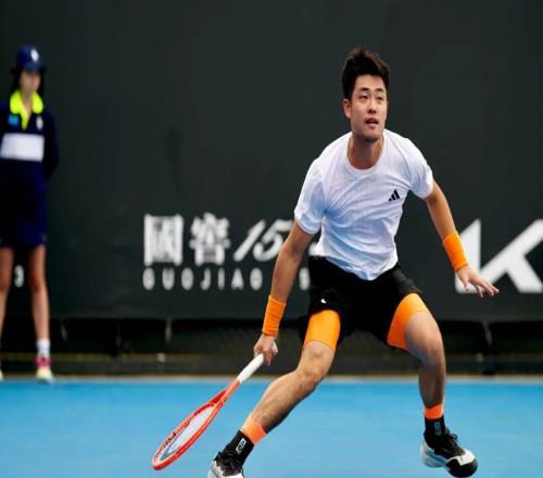 澳网资格赛：中国网协选手首轮8进5 吴易昺领衔战次轮