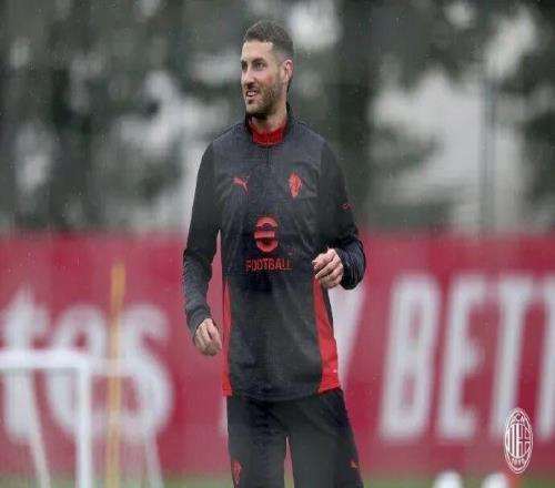 米体丨米兰1月或重启希门尼斯和他交换