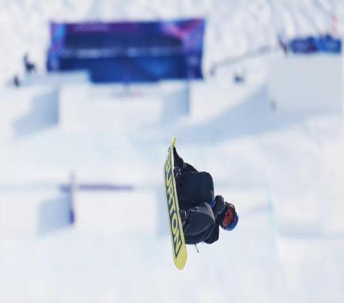 最棒的生日礼物！苏翊鸣赢得米兰冬奥会中国体育代表团首金！