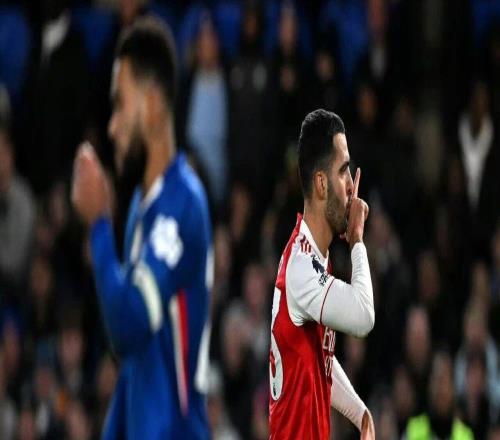 英超第13轮：切尔西11阿森纳，梅里诺头球破门