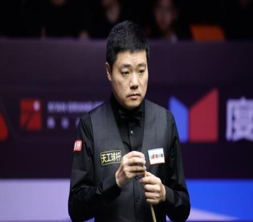 斯诺克西安赛：丁俊晖5-1晋级；特鲁姆普4-5出局